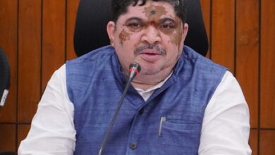 Telangana transport minister appeals to RTC employees to end strike