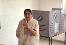 Baramati bypoll: Sunetra Pawar casts vote, urges voters to actively participate in polling process (Ld)