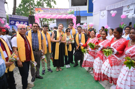 Bengal polls: International delegates witness ongoing 1st phase voting in Siliguri