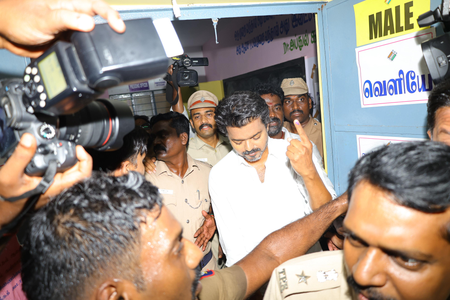 Vijay votes in Neelankarai; urges EC to direct authorities to deploy emergency public transport