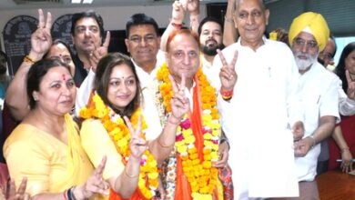 Delhi Mayor election: BJP’s Parvesh Wahi set to win as AAP abstains from April 26 poll