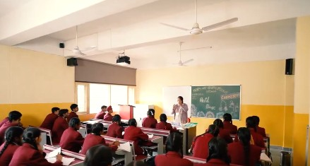 Punjab govt to supply schoolbooks in PSEB-affiliated private schools