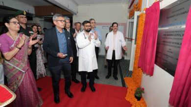 Defence Secretary opens robotic orthopaedic system at Delhi Cantt hospital