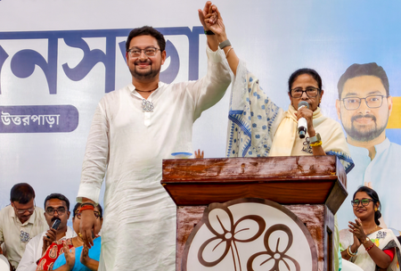 BJP with help of CRPF will try to slow down voting in Bhabanipur, says CM Mamata