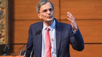 Falling Rupee a buying opportunity for long-term investors: CEA Nageswaran