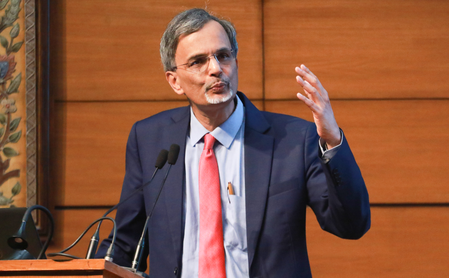 Falling Rupee a buying opportunity for long-term investors: CEA Nageswaran