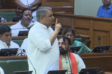 Prohibition law to stay, says Dy CM Vijay Choudhary during Bihar trust vote