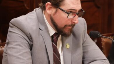 US bill proposes three-year suspension of H-1B visas