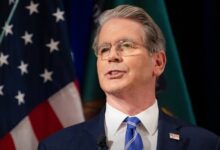 US sanctions China refinery over Iran oil trade