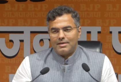 Aam Aadmi Party lives like kings: Parvesh Verma criticises Arvind Kejriwal over ‘Sheesh Mahal 2’