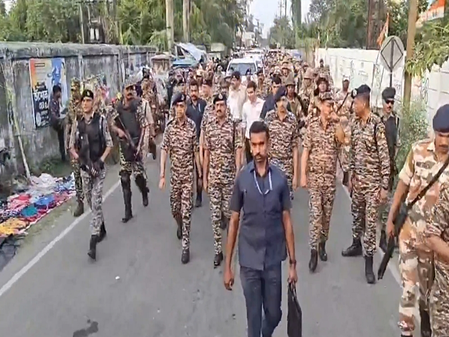 Bengal: CRPF DG leads route march in Diamond Harbour ahead of final phase polls