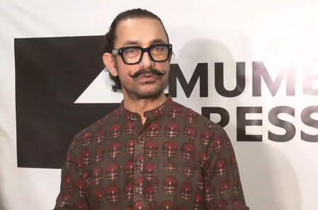 Aamir Khan moved to tears during special event of son Junaid’s film