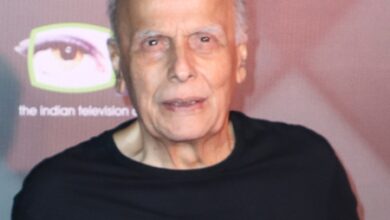 Mahesh Bhatt reveals Aamir Khan directed iconic song ‘Ghoongat Ki Aad Se’ from ‘Hum Hain Rahi Pyaar Ke’ in his absence