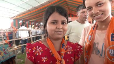 In Bengal’s Barrackpore, Samira exhilarated over PM Modi accepting her painting; says ‘awaiting letter from him’
