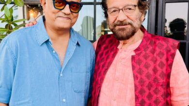 Gajraj Rao runs into the ‘Bandit Queen’ maker Shekhar Kapur