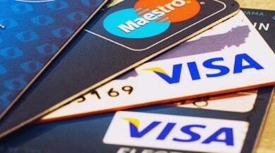 India credit card spending jumps 24 pc to Rs 2,194 billion
