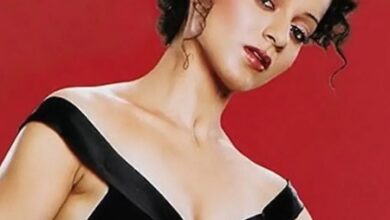 Kangana Ranaut marks 20 years in the showbiz by sharing glimpses of her first portfolio