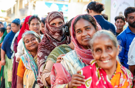 Bengal polls: Voting picks up pace, 39.97 pc recorded in 1st four hours