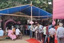 Bengal polls: Voting starts in 142 seats as mild tension surfaces in first hour