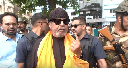 Feel that turnout may go up to 90 pc today: Mithun Chakraborty