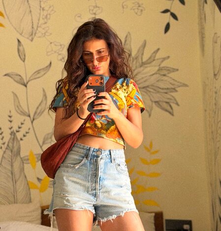 Fatima Sana Shaikh reveals her perfect travel partner, shares secret to keep her happy