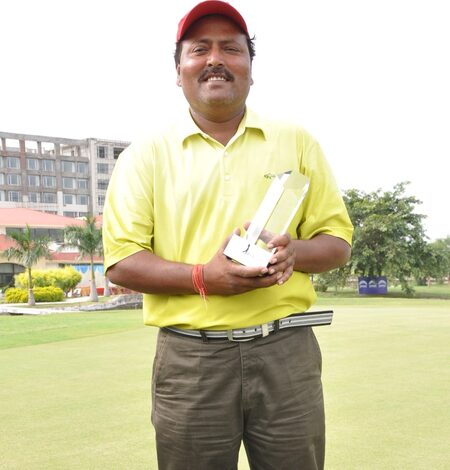 ‘A role model for generations, great loss’: Kapil Dev mourns the passing of legendary golfer Vijay Kumar