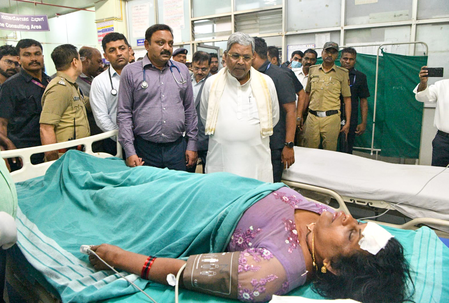 Bengaluru wall collapse: CM declares Rs 5 lakh compensation; Kumaraswamy seeks a thorough probe