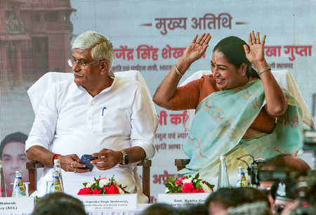 Delhi CM promises to hold more pilgrimages for citizens in future​