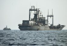 6 crew members of US-seized Iranian ship released: Report