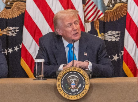 Trump says US on track to return to moon under Artemis programme, praises NASA