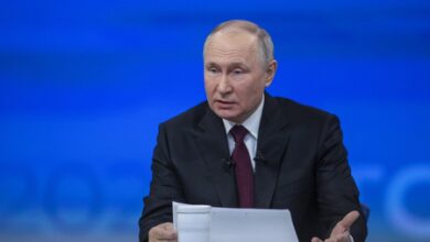 Putin calls for building nuclear-weapon-free world