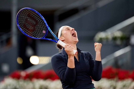 Kostyuk extends winning streak in Madrid, enters second career WTA 1000 semi-final