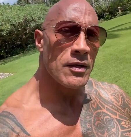 Dwayne Johnson calls it ‘a sign from the universe’ after dark gym session