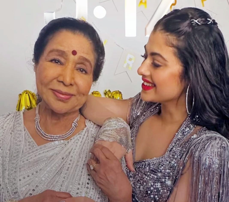Zanai Bhosle reveals her mobile wallpaper featuring late grandmother Asha Bhosle