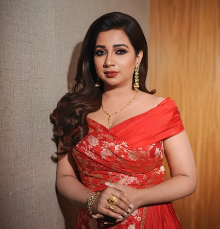 Shreya Ghoshal on Asha Bhosle: Personification of power, feminism