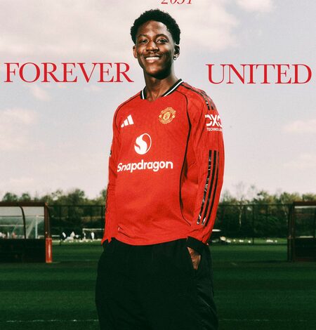Midfielder Kobbie Mainoo signs new Manchester United deal until 2031
