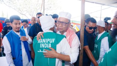 Manipur CM urges Haj pilgrims to pray for peace in state