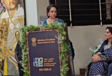 A teary-eyed Hema Malini remembers Dharmendra: Don’t know how I am going to cope up