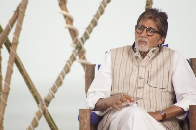 Big B remembers ‘Ma’ Teji Bachchan’s ‘dupatta’ remedy, soothing words ‘all shall be well’