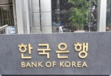 S. Korea posts largest-ever current account surplus in Feb on chip upcycle