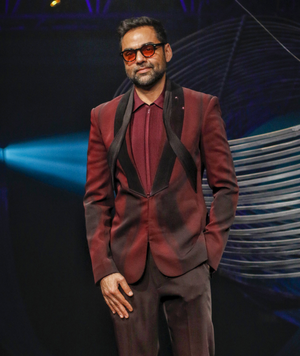 Abhay Deol says he added impromptu dialogues to a ‘no-dialogue’ scene in ‘Dev D’, impressed Anurag Kashyap