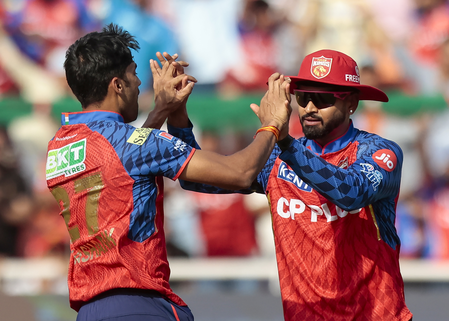 I felt like the father of fielding but Shreyas’ catch makes me feel like ‘grandfather of fielding’: Jonty Rhodes