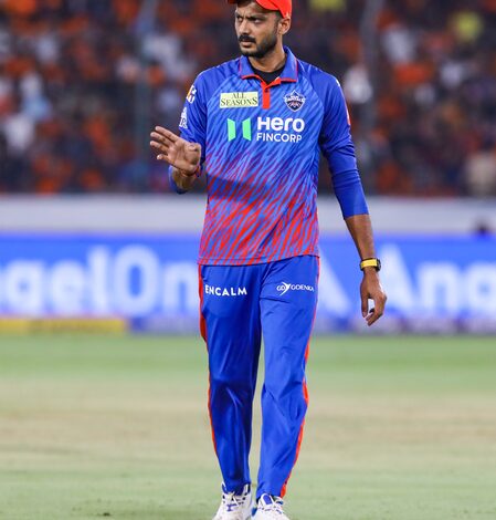 ‘It makes no sense’: Finch slams Axar’s bowling call against SRH