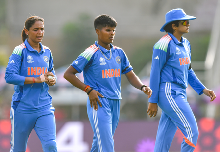 India hand a debut to Anushka, Kranti included as unchanged SA elect to bowl first