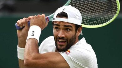 Monte Carlo Masters: Berrettini stuns Medvedev to reach third round
