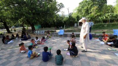 Pakistan: Curriculum books found discarded as waste in Balochistan