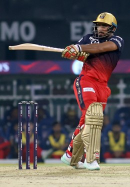 IPL 2026: Mumbai Indians rope in Lomror and Ahir as replacements for de Kock and Bawa IPL 2026: Mumbai Indians rope in Lomror and Ahir as replacements for de Kock and Bawa