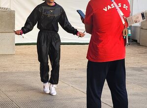 SC declines to stay Delhi HC order permitting Vinesh Phogat in Asian Games trials