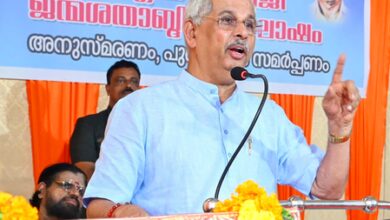 Guv Arlekar keeps Vande Mataram row alive; Left backs existing convention in Kerala Assembly
