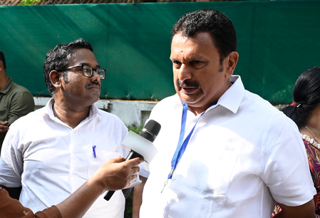 Kerala CM decision likely today or tomorrow, says Muraleedharan amid Cong leadership buzz